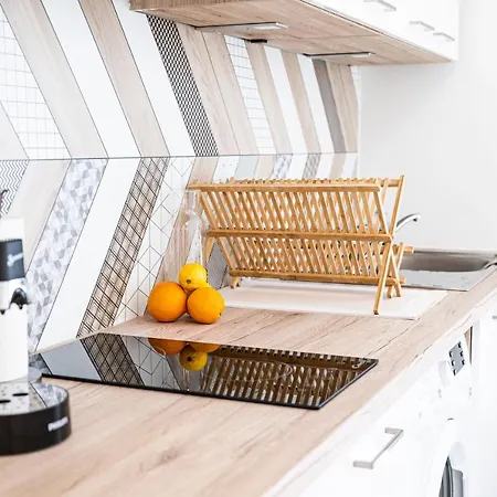 Corail - 2min Centre - Clim - Wifi - Parking Prive - Ideal Famille - Motte *