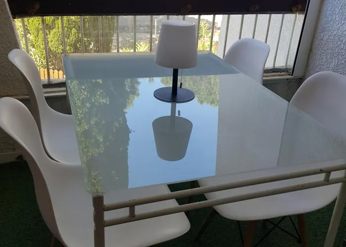 Corail - 2min Centre - Clim - Wifi - Parking Prive - Ideal Famille - Motte *